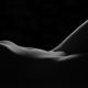 "Derrière la ligne, l'infini": travail photographique en noir-blanc avec Marianne Kalter, modèle (© 2014 Ketsio) - ketsio de Genève. Annuaire photographe