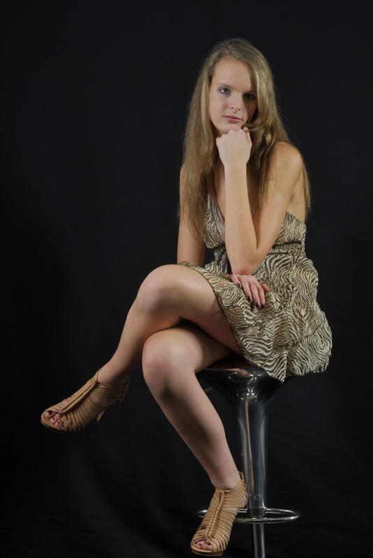 Sybille : , www.louis-glam.book.fr, annuaire photo modele