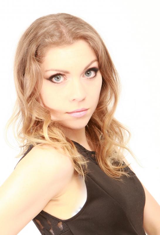 Claudia :  portrait, ns:Frankie's angels, annuaire photo modele