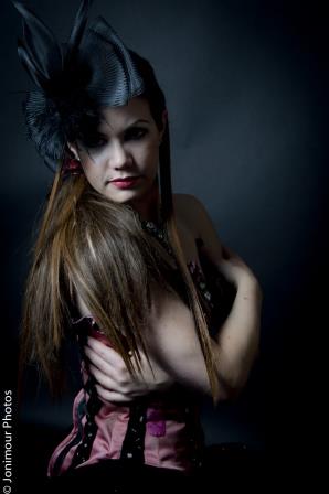 Valerie : Charms of the Boudoir, ns:Jonathan Mourelle, annuaire photo modele