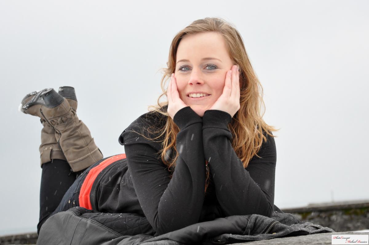 Marie : Bouveret, extérieur, ns:Michael Bussien, annuaire photo modele