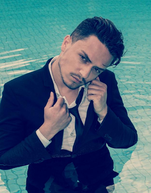 Egzon Sejdiu :  , ns:Christian Delacombaz, annuaire photo modele