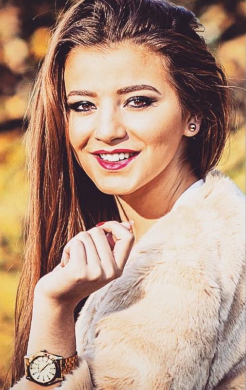 Idrizi Erodita :  , ns:Pascal Jordan, annuaire photo modele