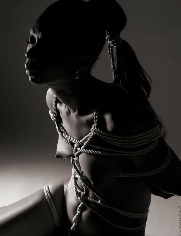 Mélos :  Shibari, ns:Entre4yeux.ch, annuaire photo modele