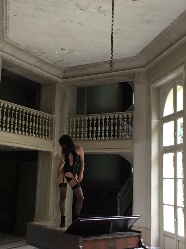 Lectra :  Shooting en Urbex, ns:Dexter, annuaire photo modele