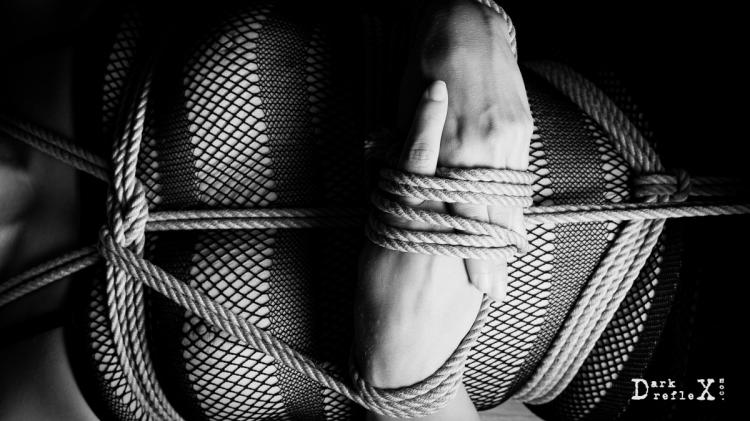 Shibari par DarkReflex de http://www.darkreflex.com